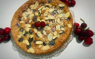 Torta di ciliegie senza uova e con stevia